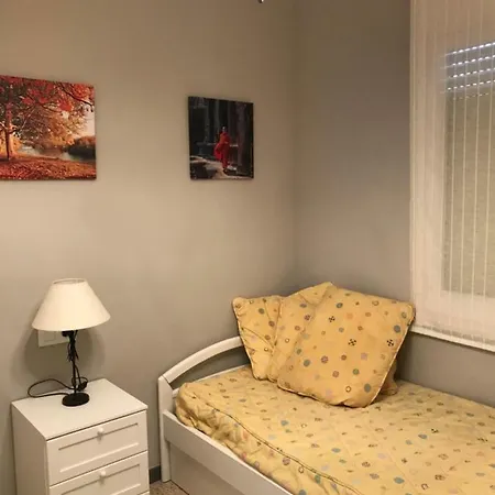 Apartamento La Sinia Apartament *